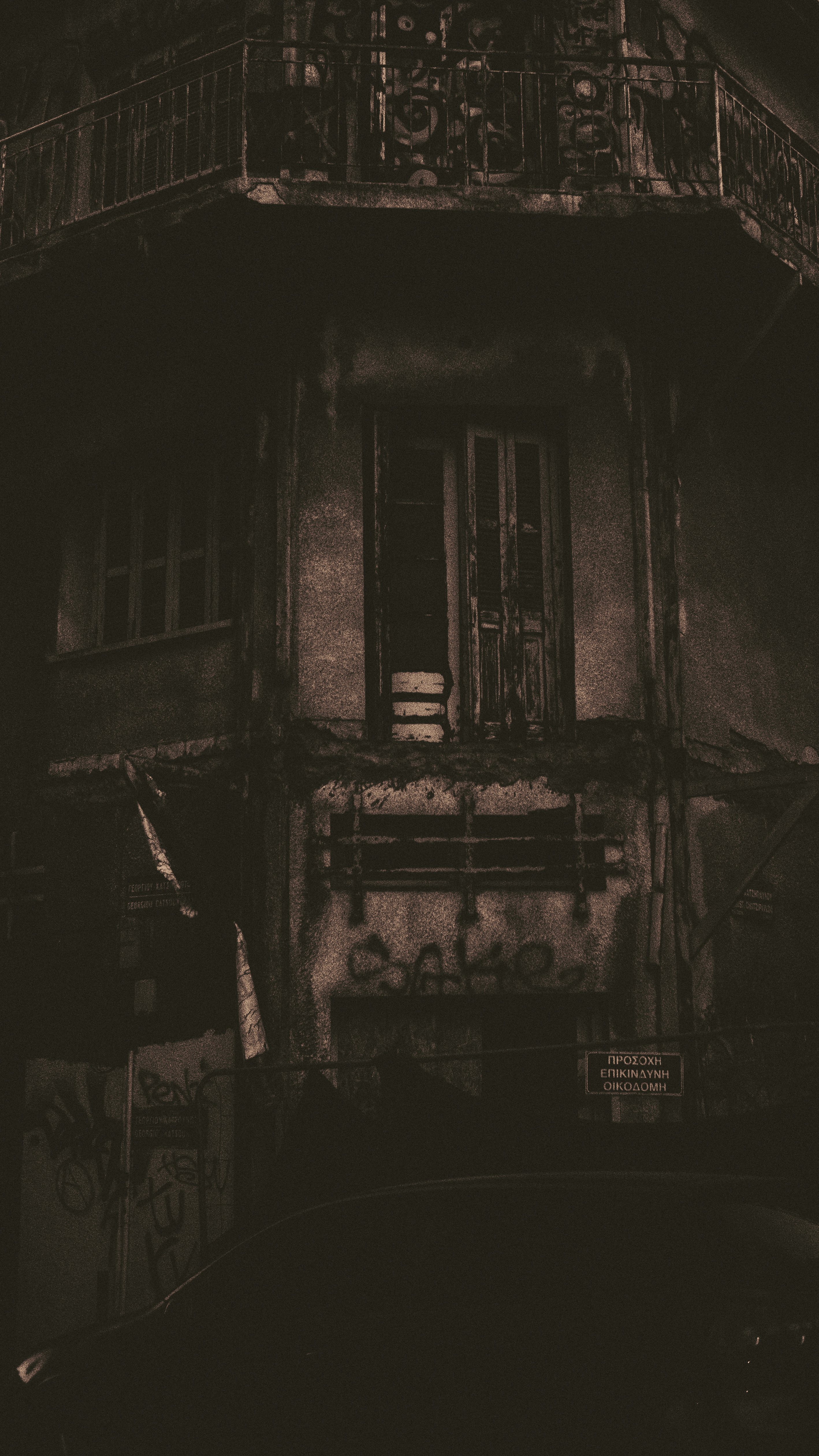 rundown-home